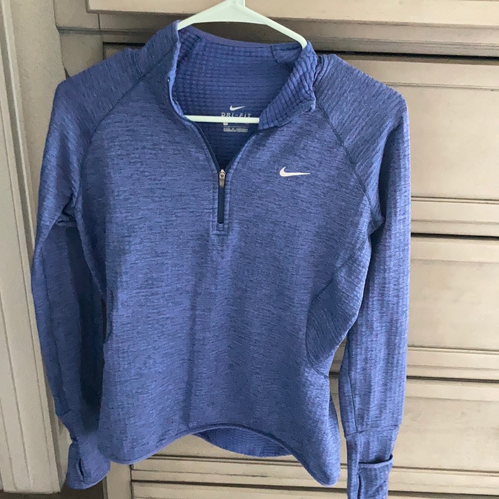 Nike Dri-Fit Sweater